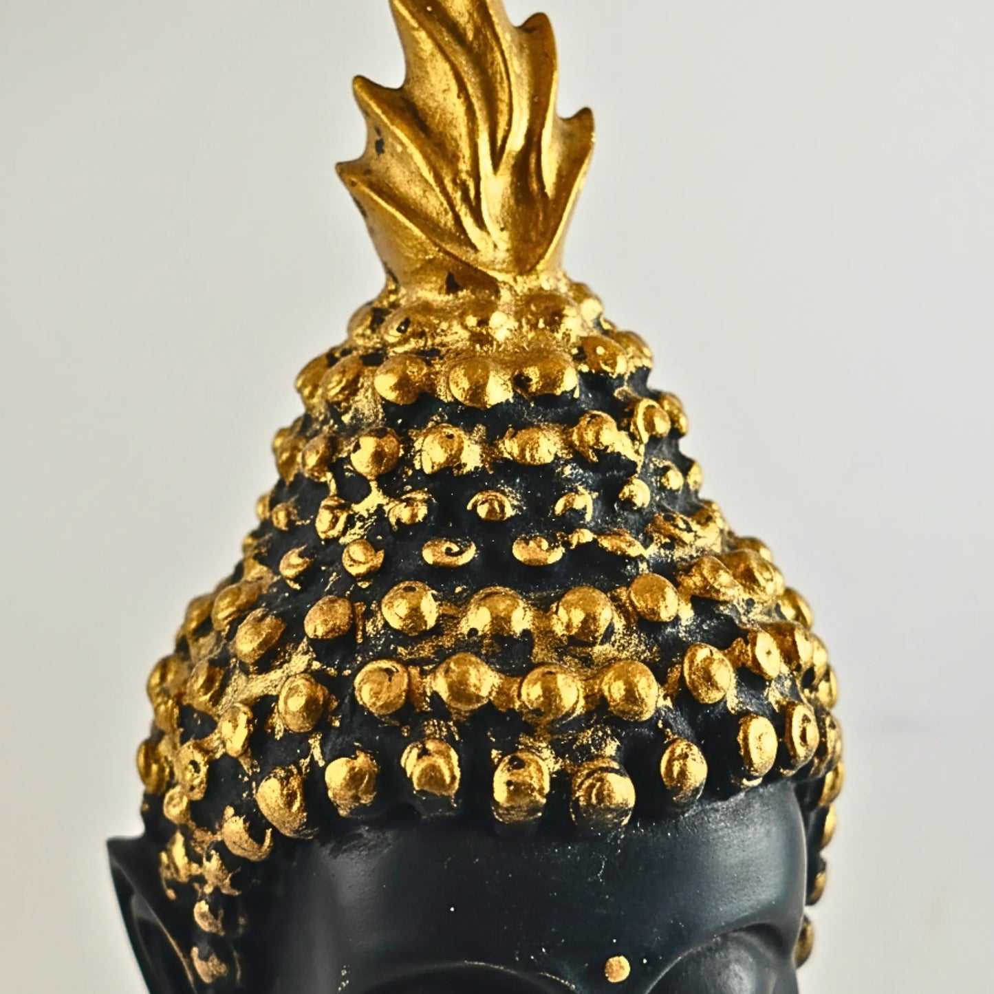 Decorative Buddha Head Idol | 12cm Black and Gold Buddha Face Figurine for Peace & Positivity