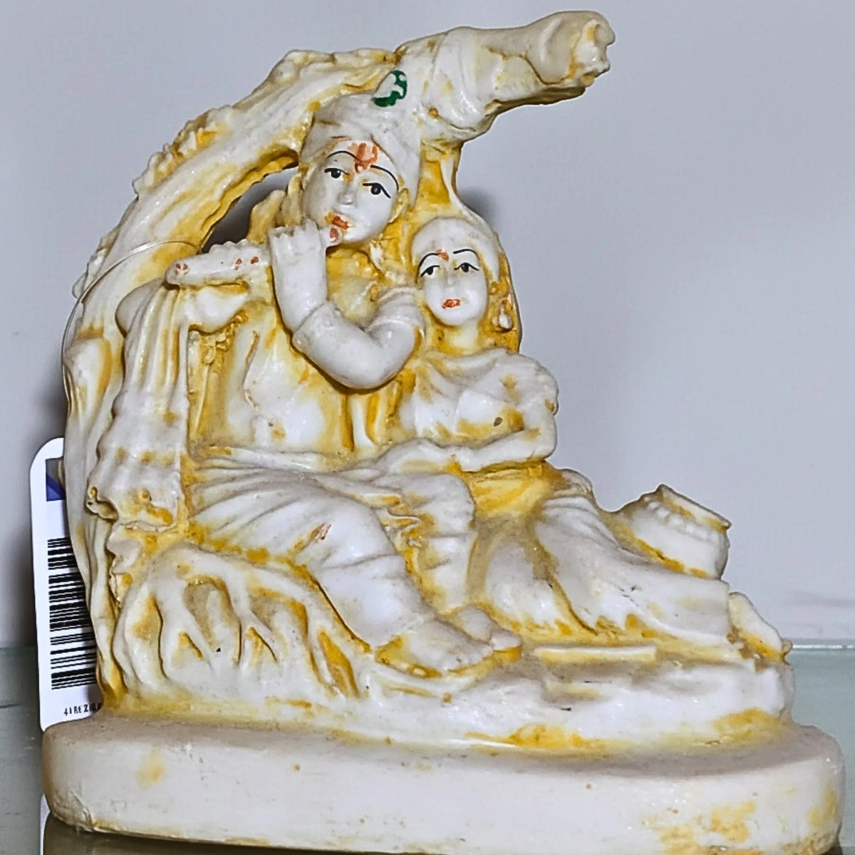 Divine Radha Krishna Idol – Traditional Decorative Home & Temple Figurine