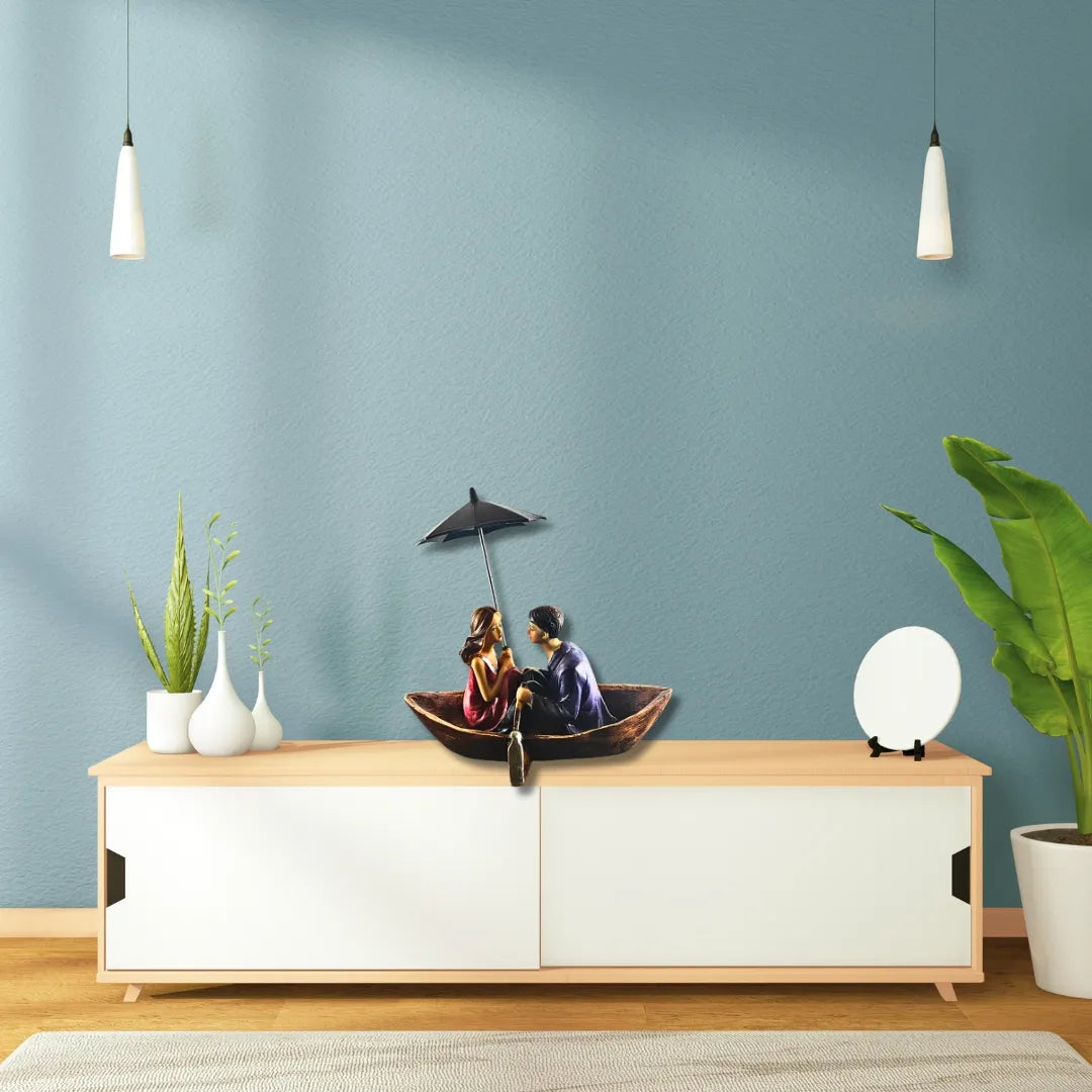 Romantic Couple in Boat with Umbrella Showpiece | Cute Couple Statue for Home Decor & Gifting