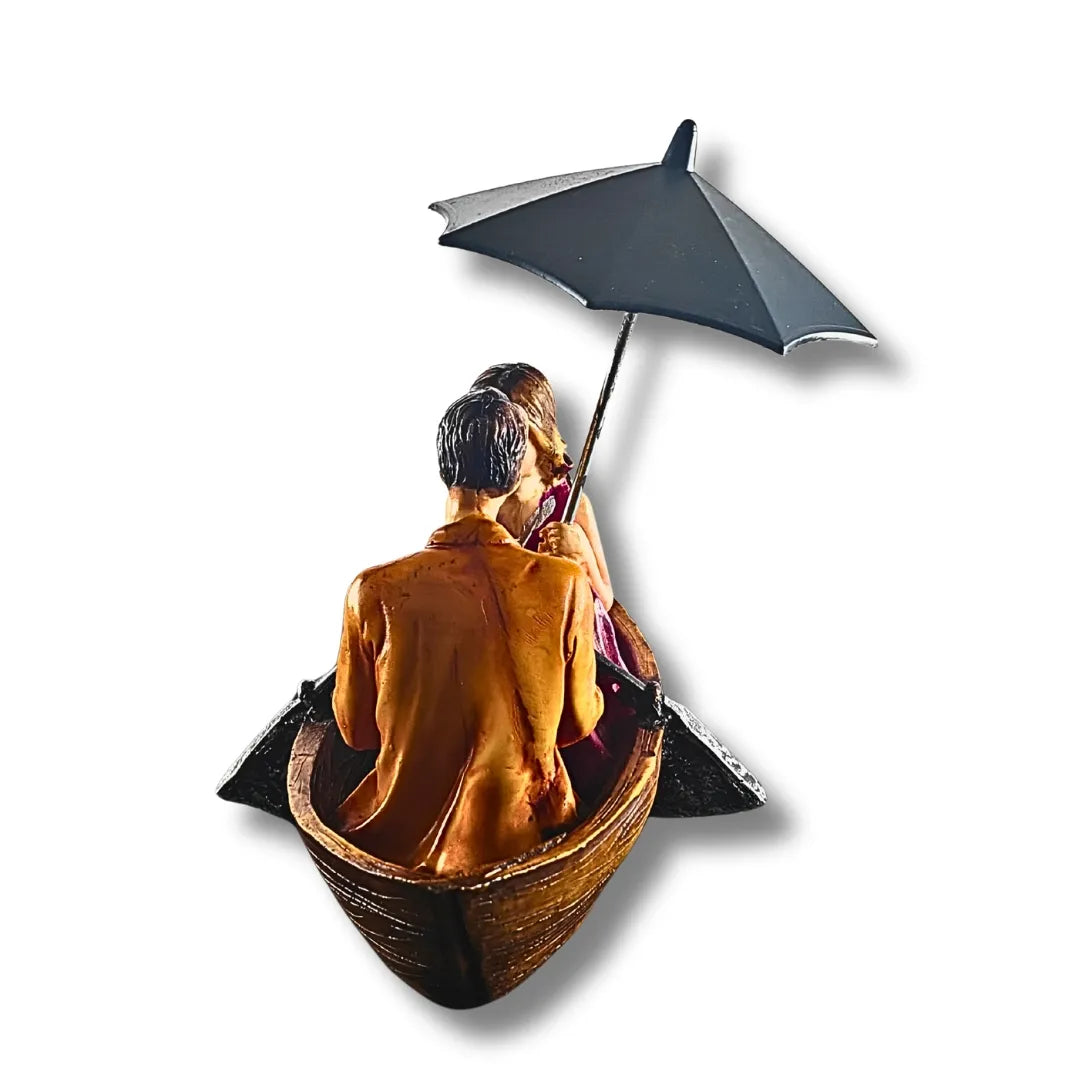 Romantic Couple in Boat with Umbrella Showpiece | Cute Couple Statue for Home Decor & Gifting